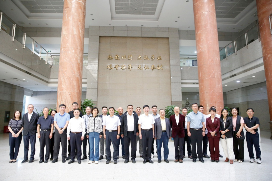 图片2.jpg 图片2.jpg
